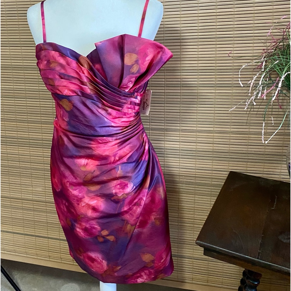 NWT! Darling bright dress for the track, parties, all summer’s fun - Picture 12 of 15